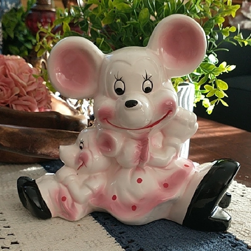 Vintage Hand Painted Ceramic Mom/Baby Mouse Bank